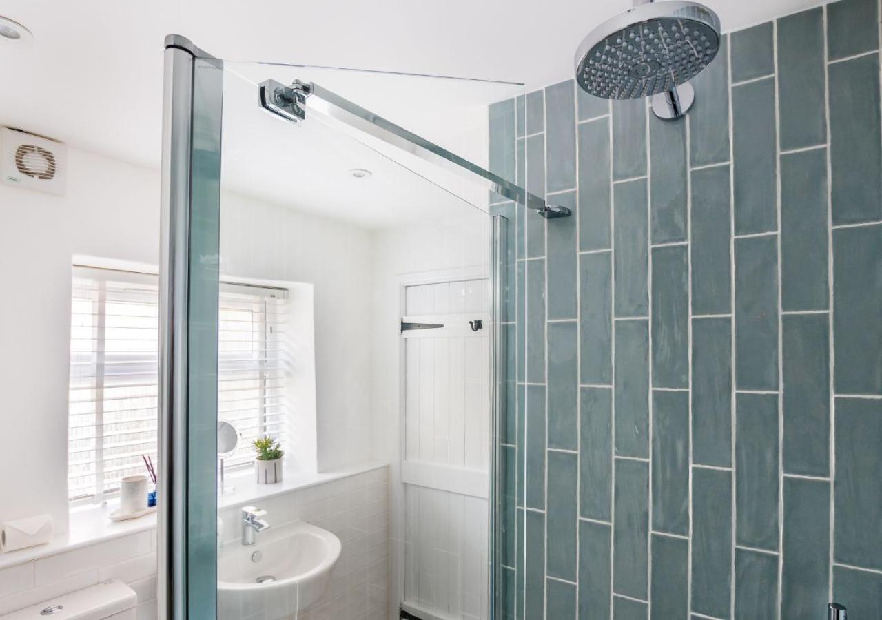 Windsor Cottage - Bolthole in the heart of CN!