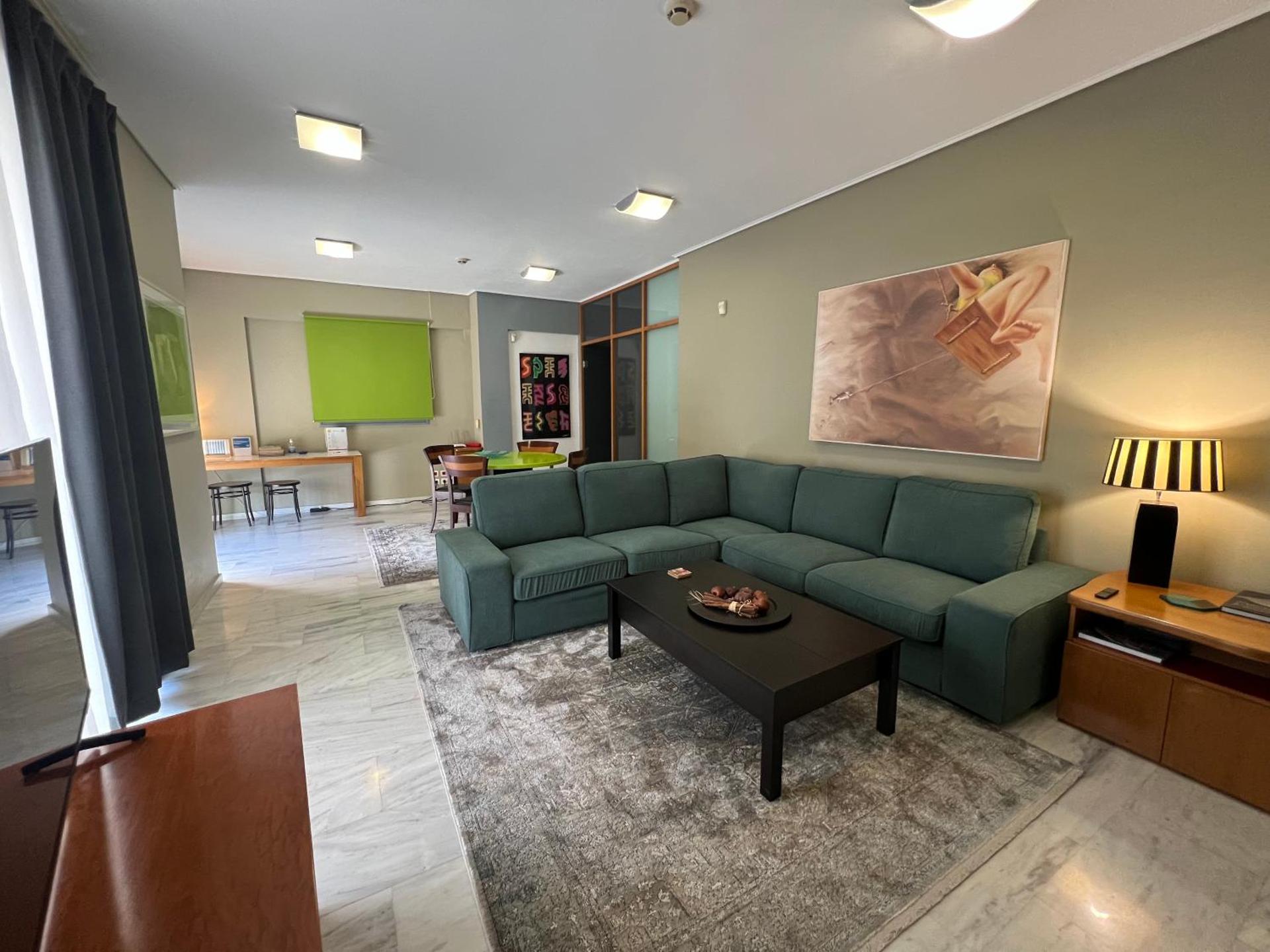 Green Apartment near Marousi Hospitals & OAKA, by PromosHomes