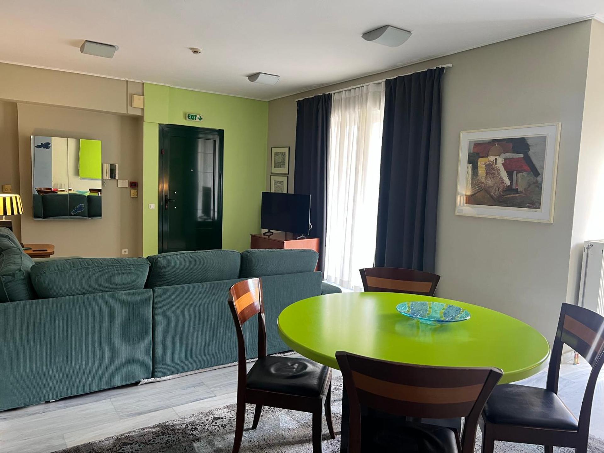 Green Apartment near Marousi Hospitals & OAKA, by PromosHomes