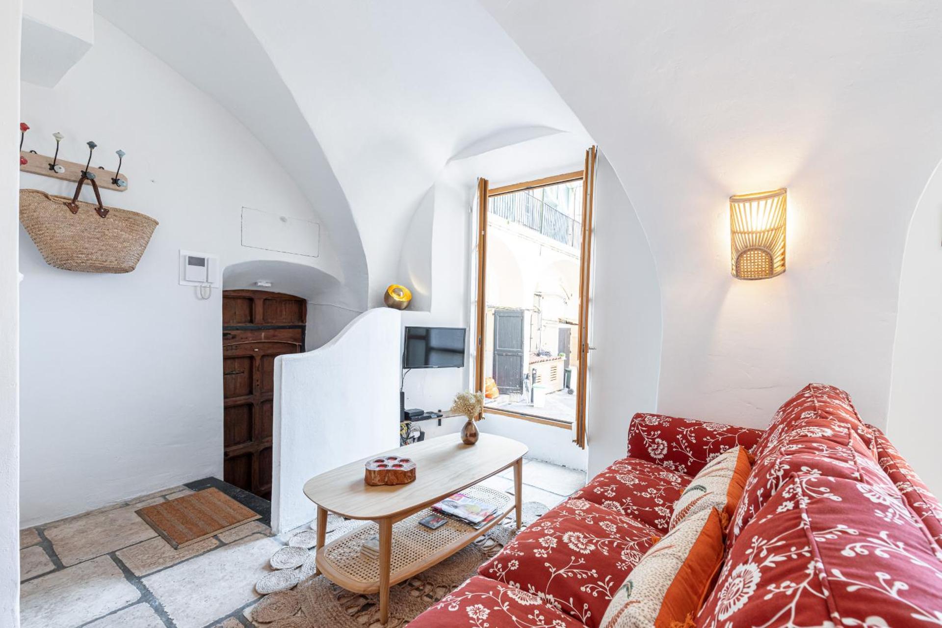 1 SALEYA LOT 2 - Au coeur du Vieux Nice - 1min de la Plage