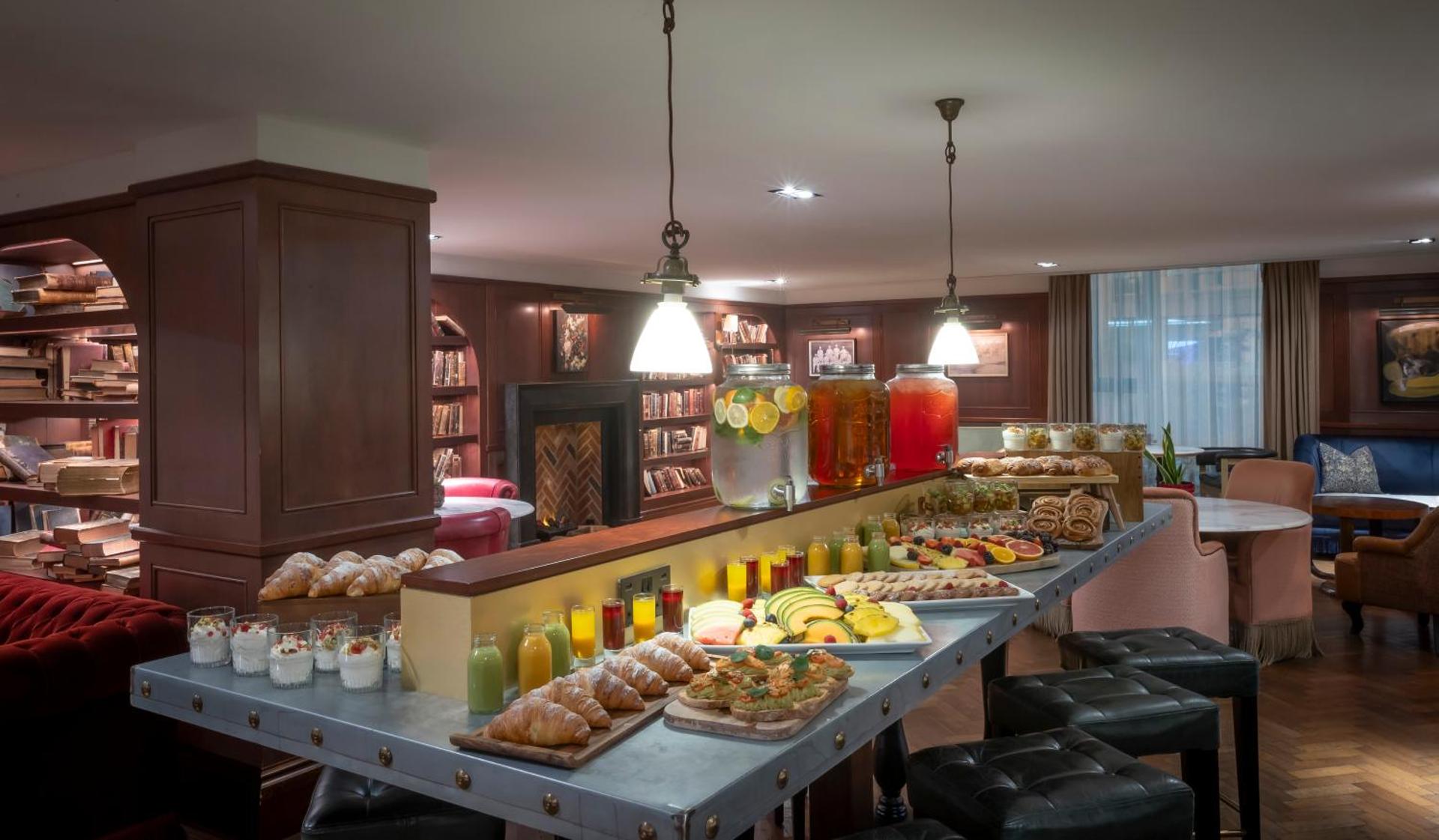 Meeting/conference room