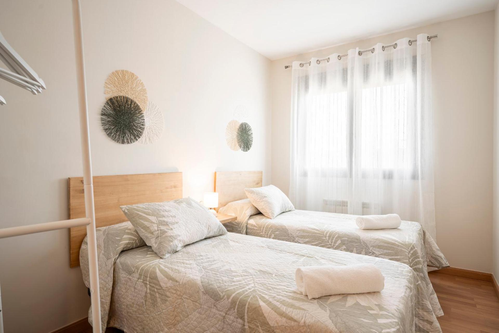 Emir Ático SOL Y NIEVE