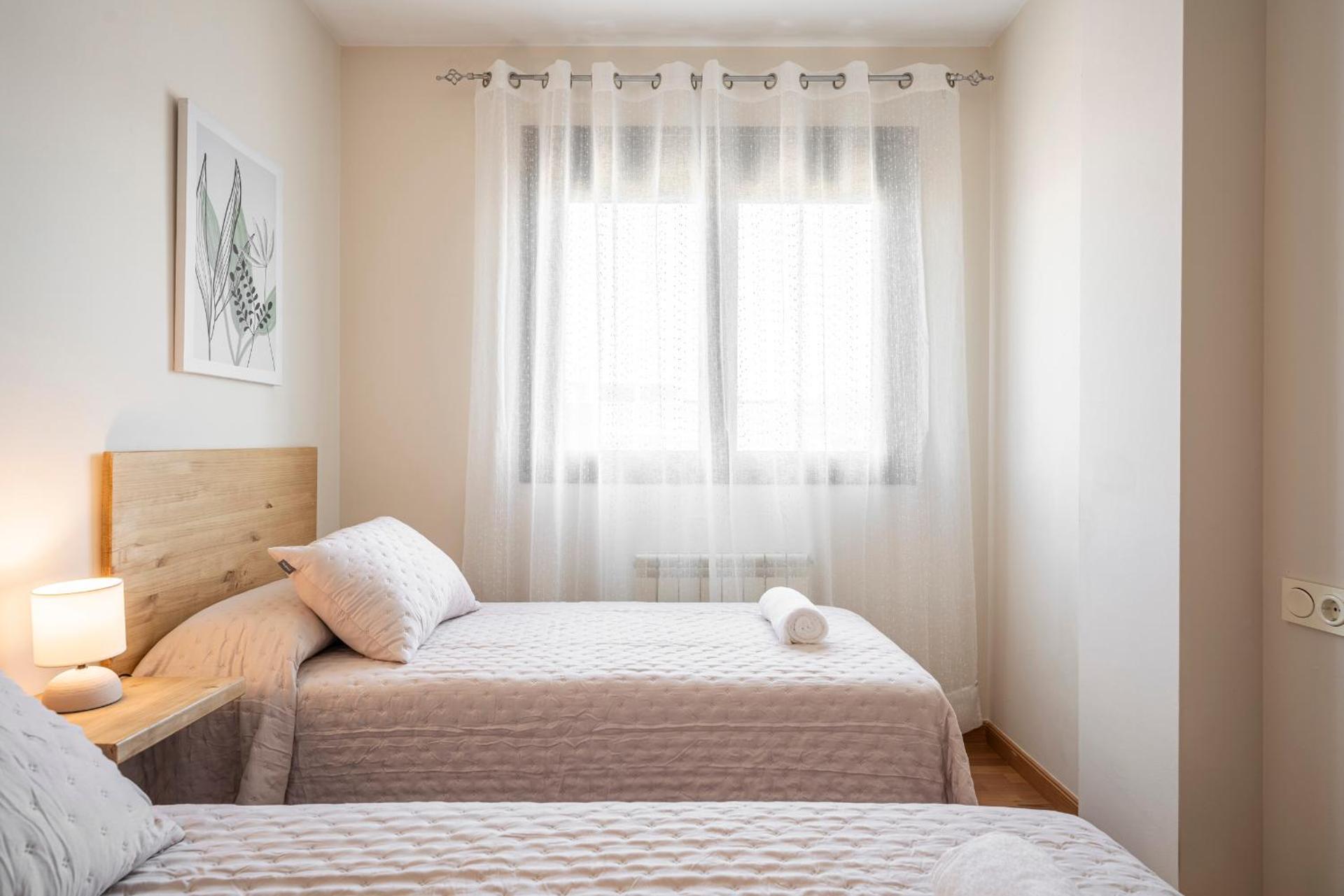 Emir Ático SOL Y NIEVE