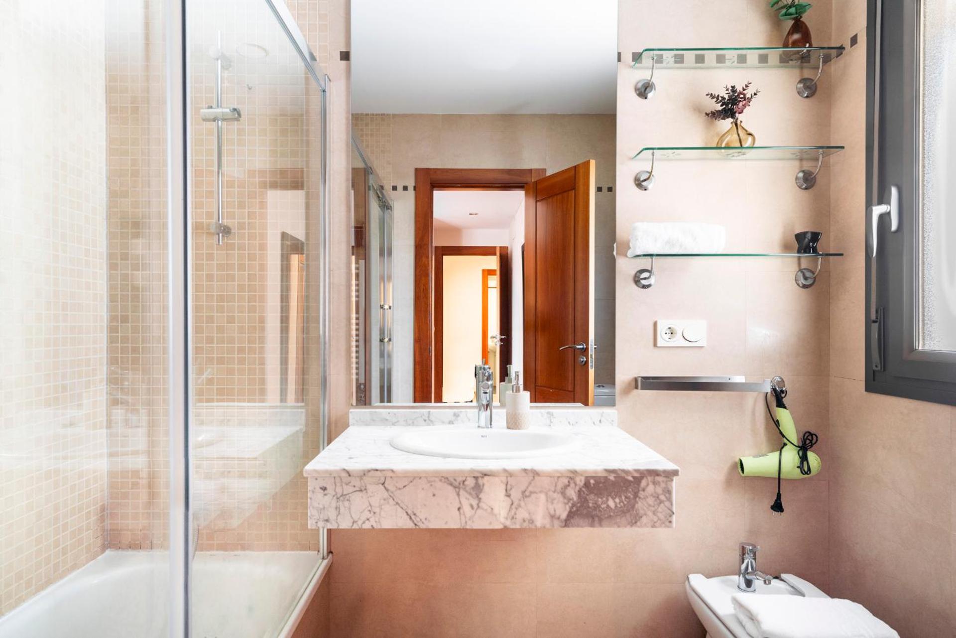 Emir Ático SOL Y NIEVE