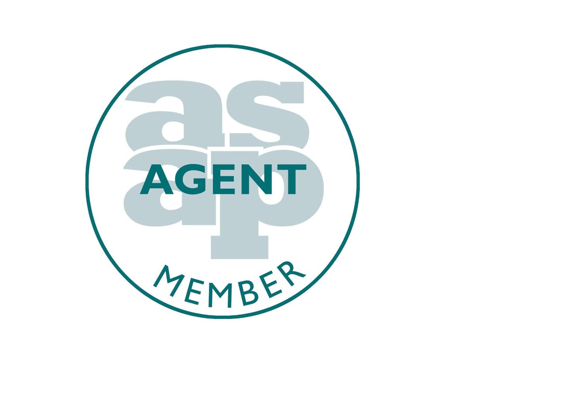 The Insta Playhouse - Covent Garden - by Frankie Says