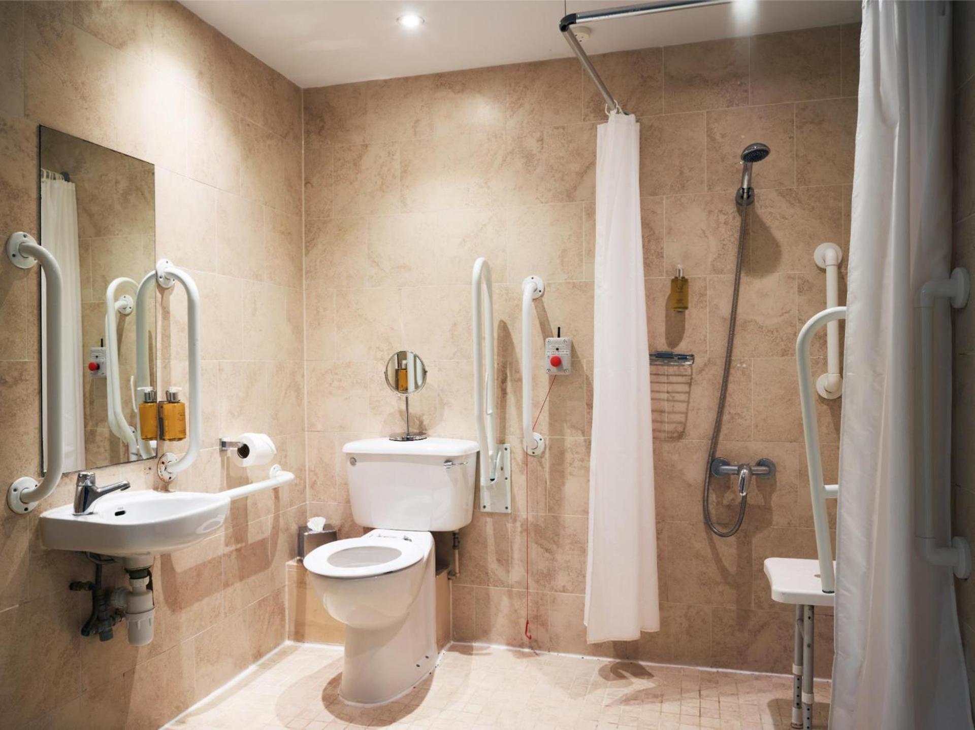 Double or Twin Room - Disability Access