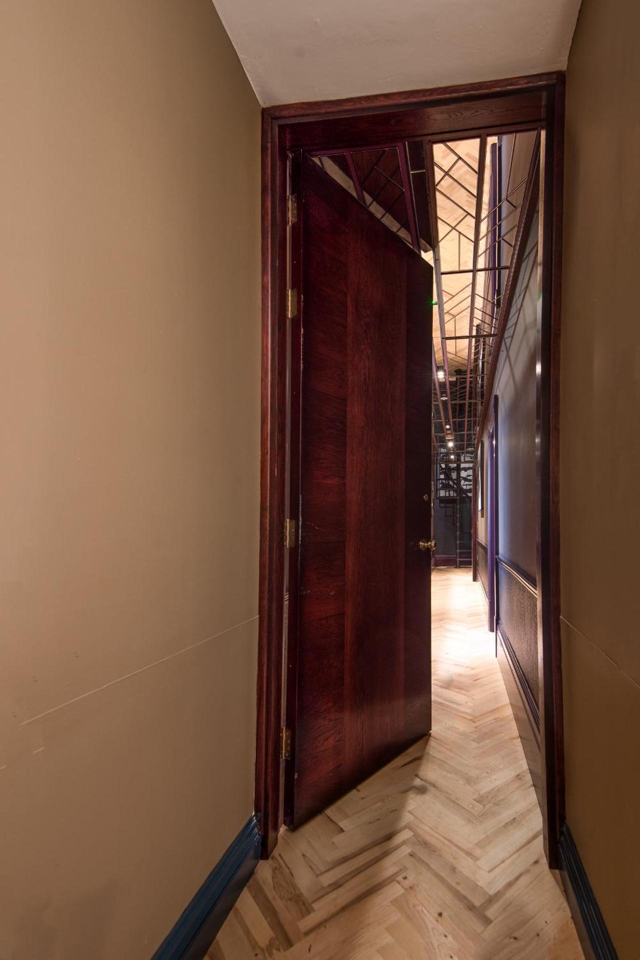 NYC Loft, Luxury Apartment