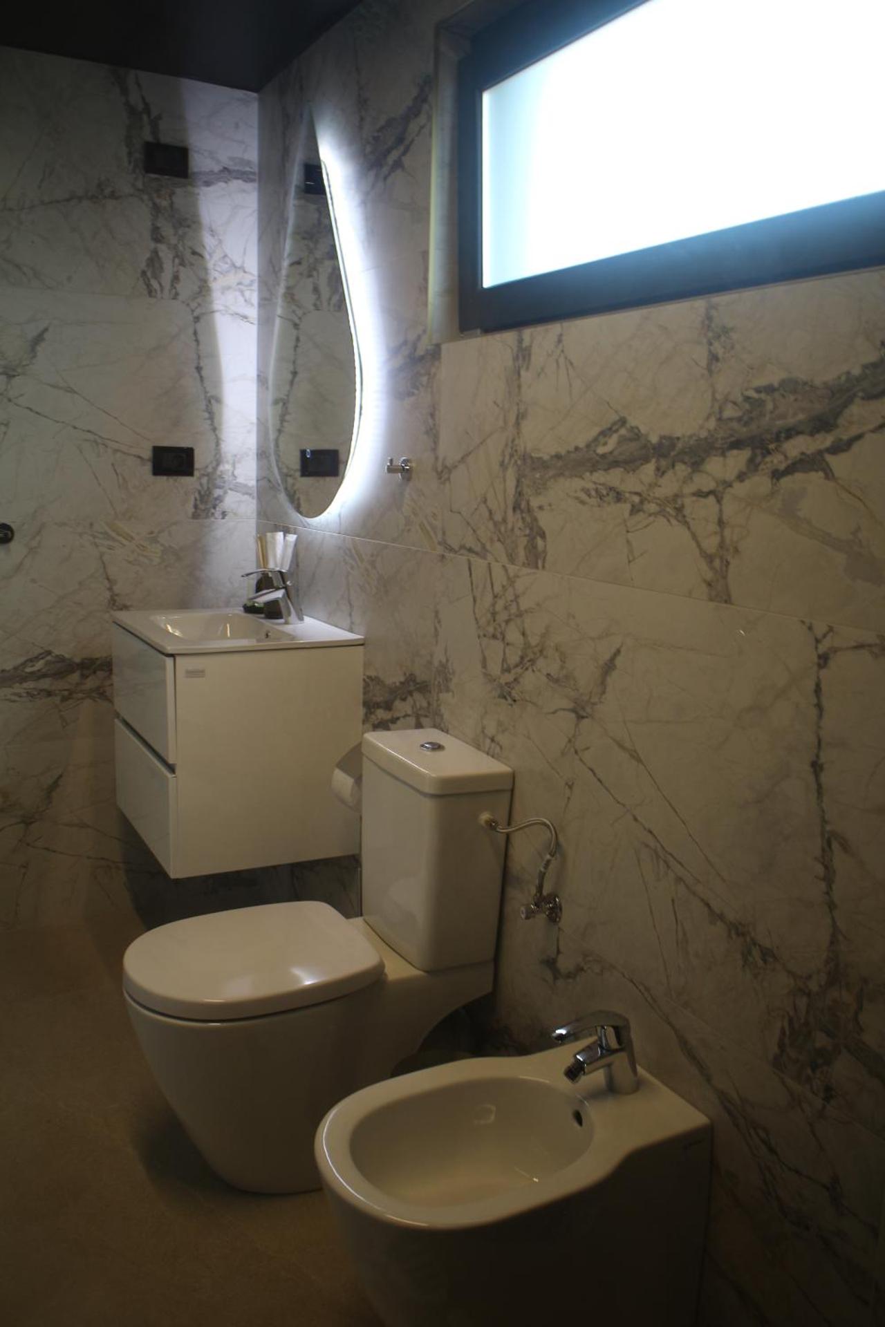 Cazare Eataly Bals Restaurant