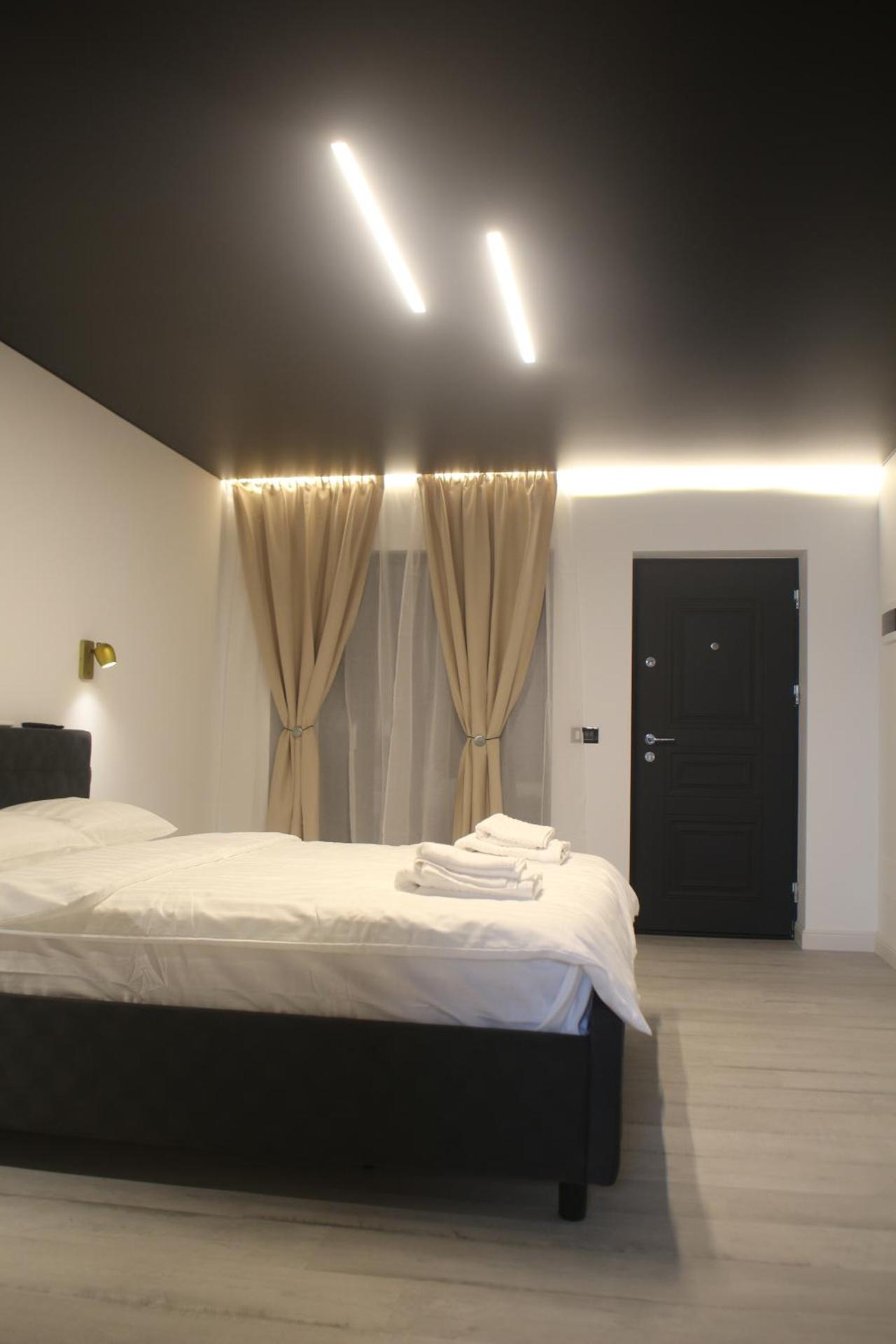 Cazare Eataly Bals Restaurant