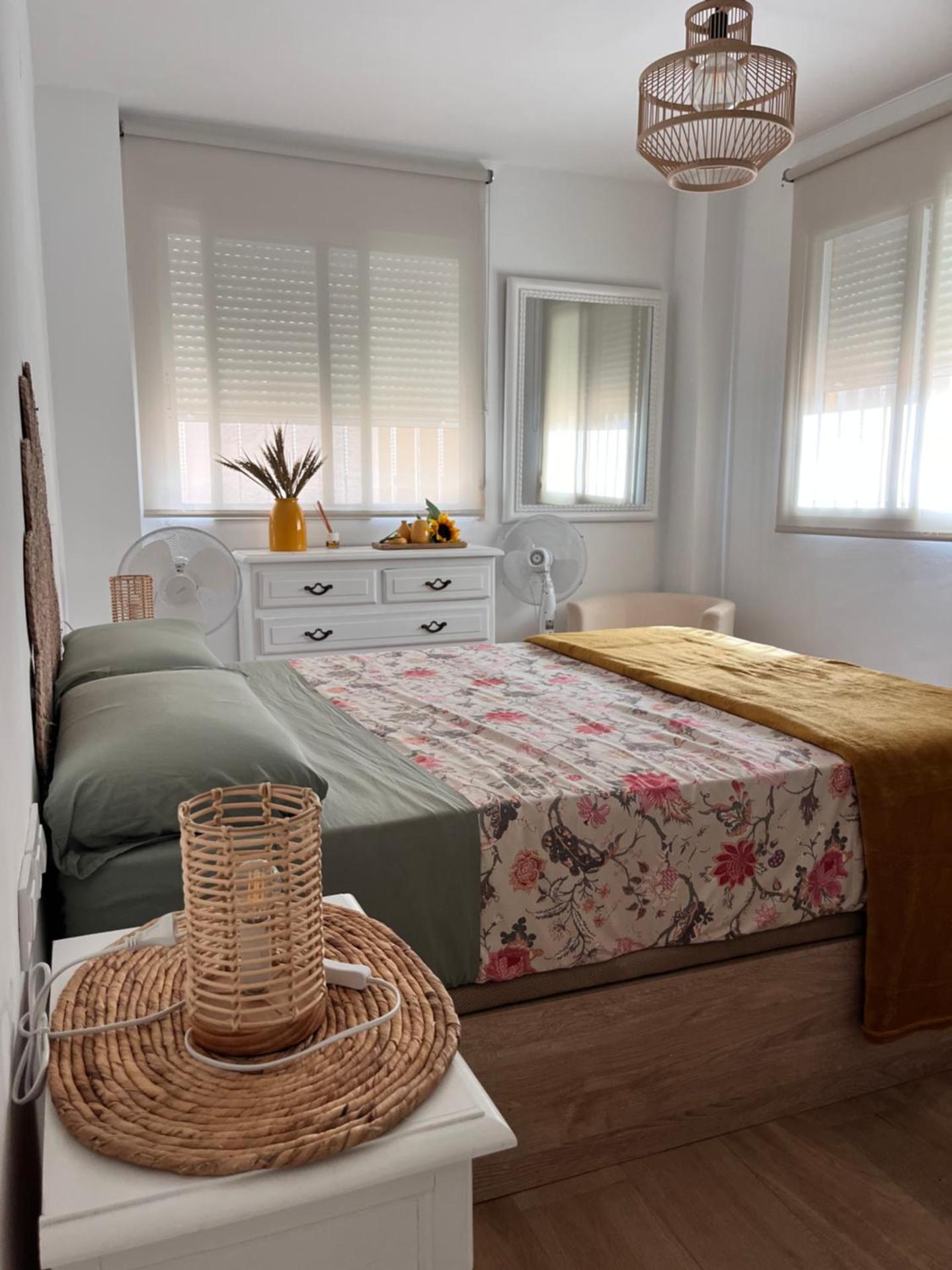 Apartamento con piscina 2 linea de playa con acc valencia