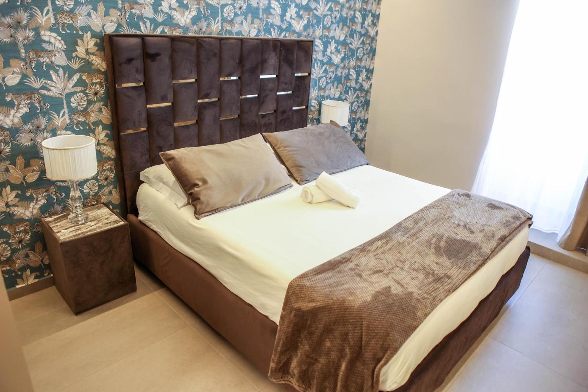 B&B Suites&Rooms piazza dei martiri