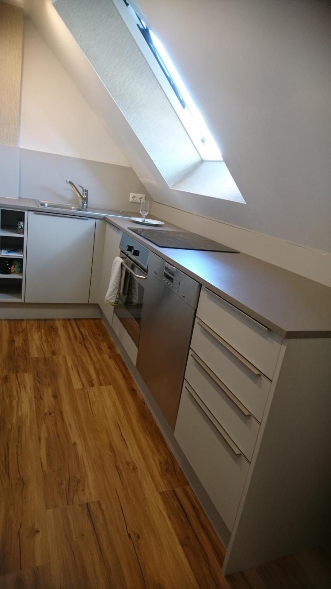 Moderne 70qm OG Wohnung nahe Würzburg, DAA, A3, A7, A81 in Fuchsstadt