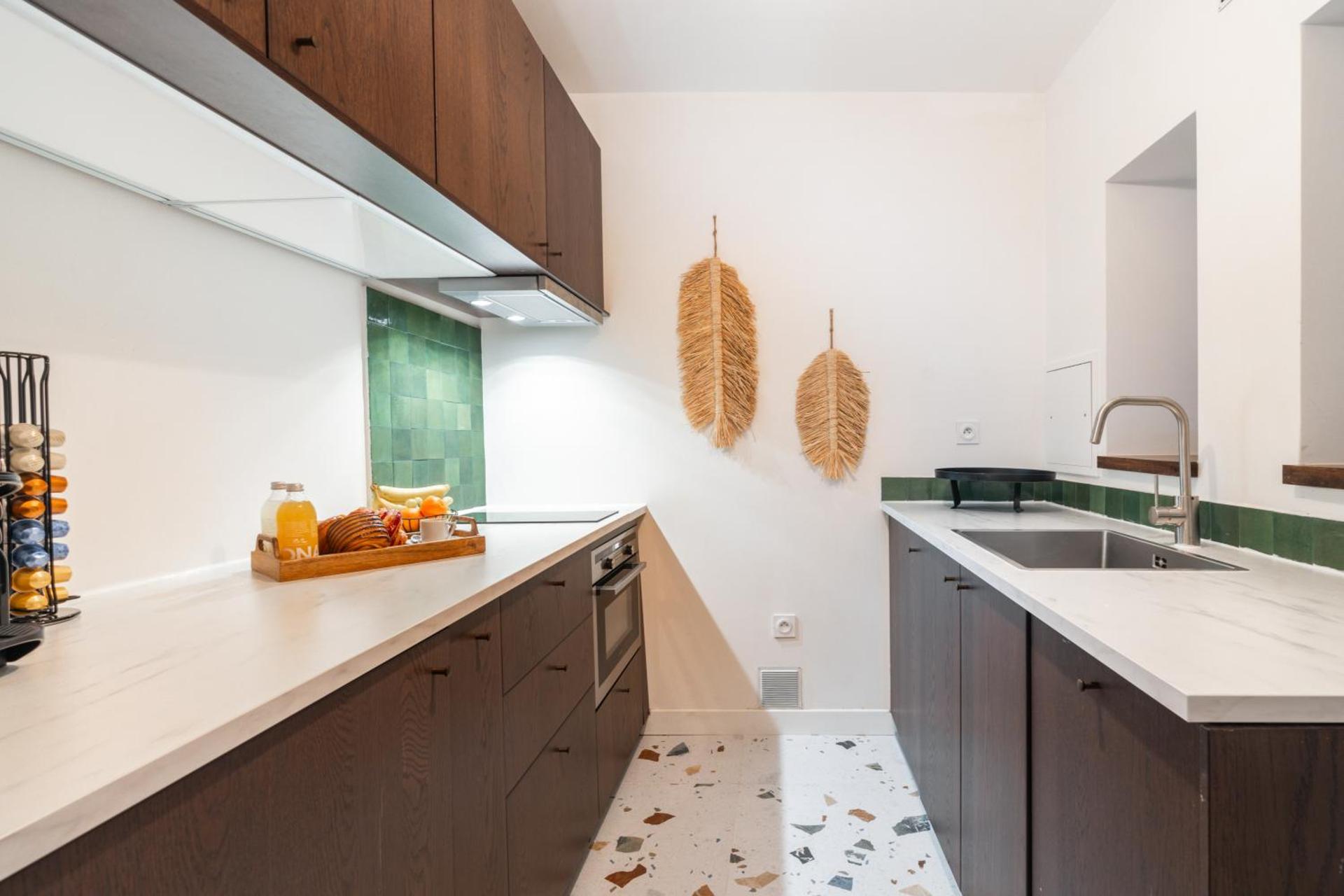 Kitchen or kitchenette