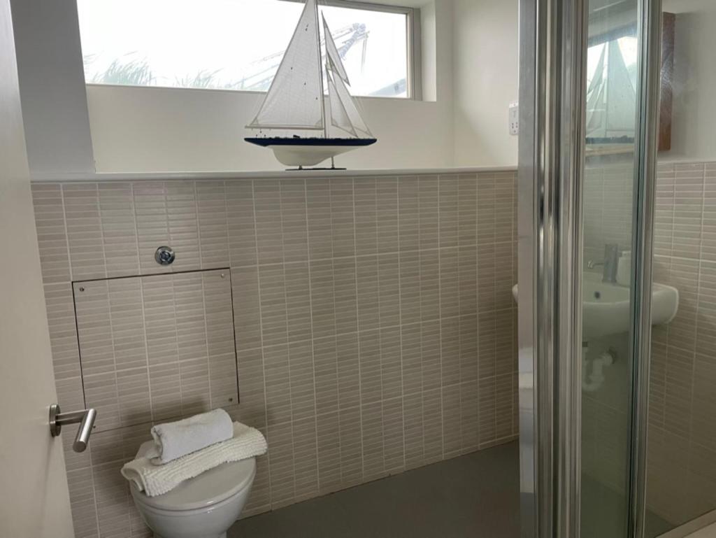 Sandscape - Eco Beach House - Close to Beach - Pet Friendly