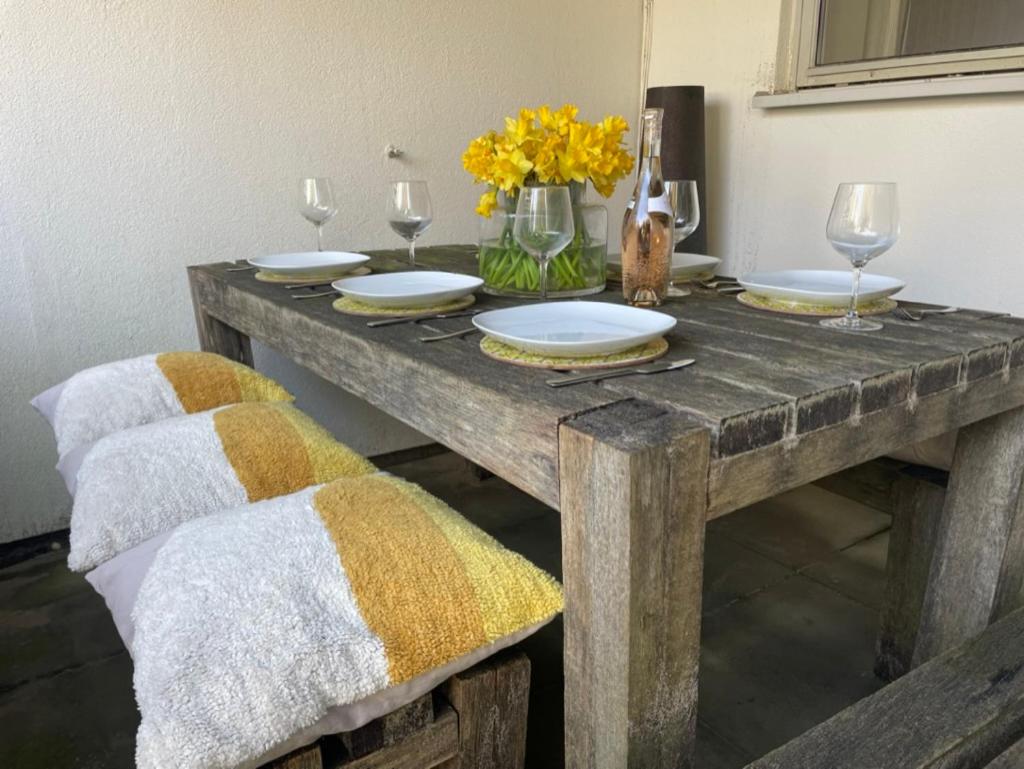 Sandscape - Eco Beach House - Close to Beach - Pet Friendly