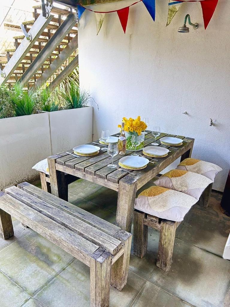 Sandscape - Eco Beach House - Close to Beach - Pet Friendly