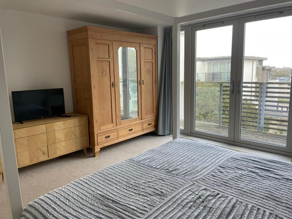 Sandscape - Eco Beach House - Close to Beach - Pet Friendly