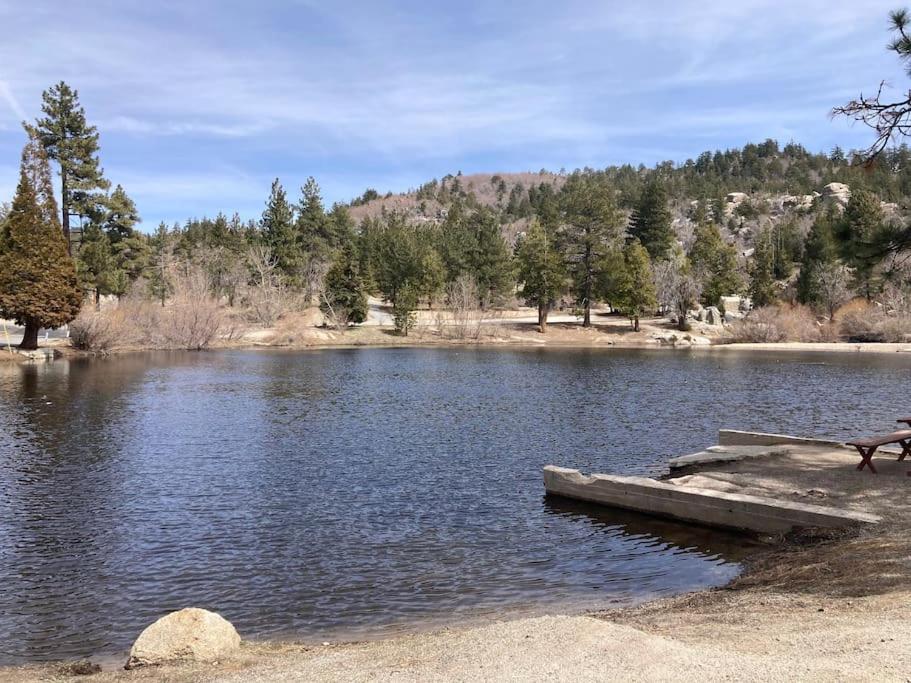 Beautiful A-Frame Mountain Cabin with Hot Tub!