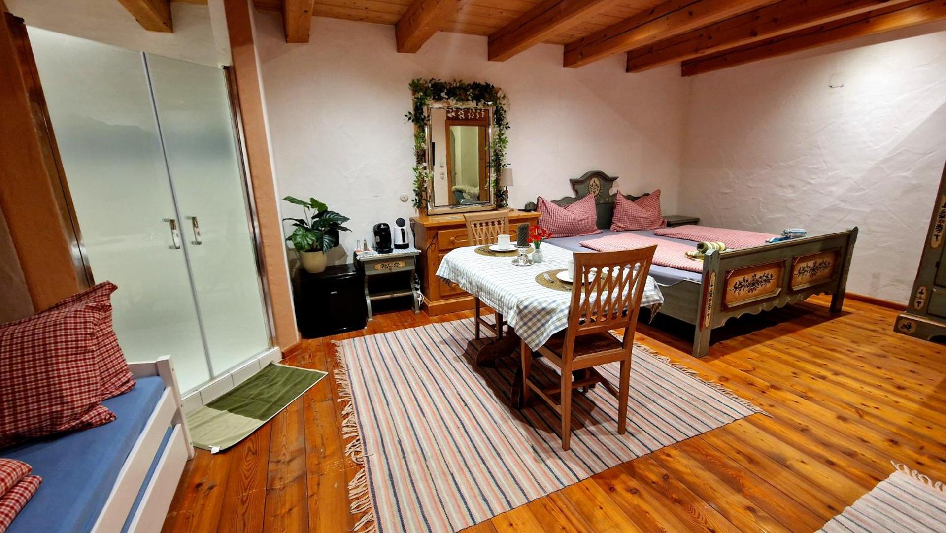 Photo of the whole room