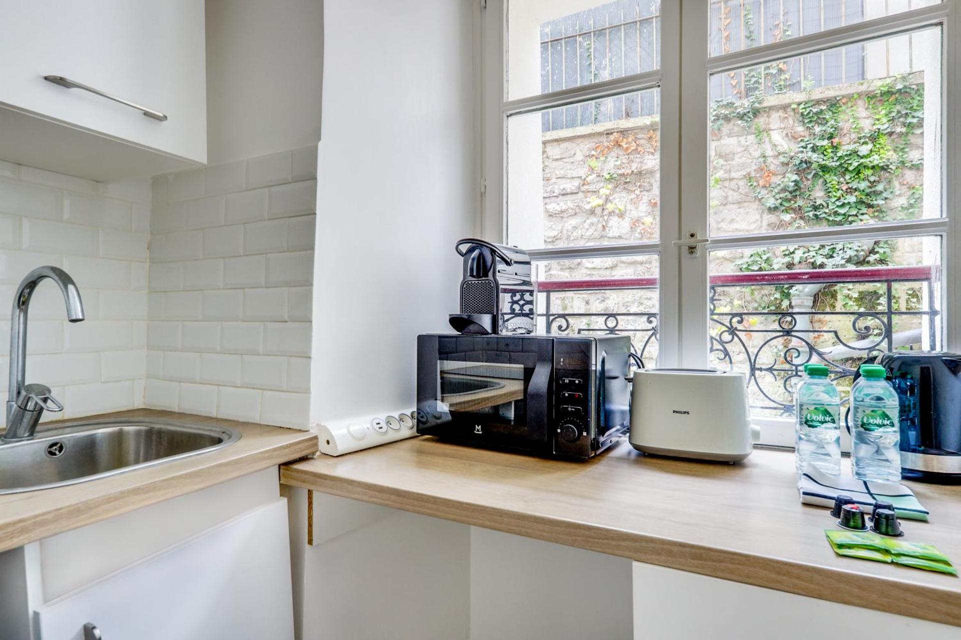 Coffee/tea facilities