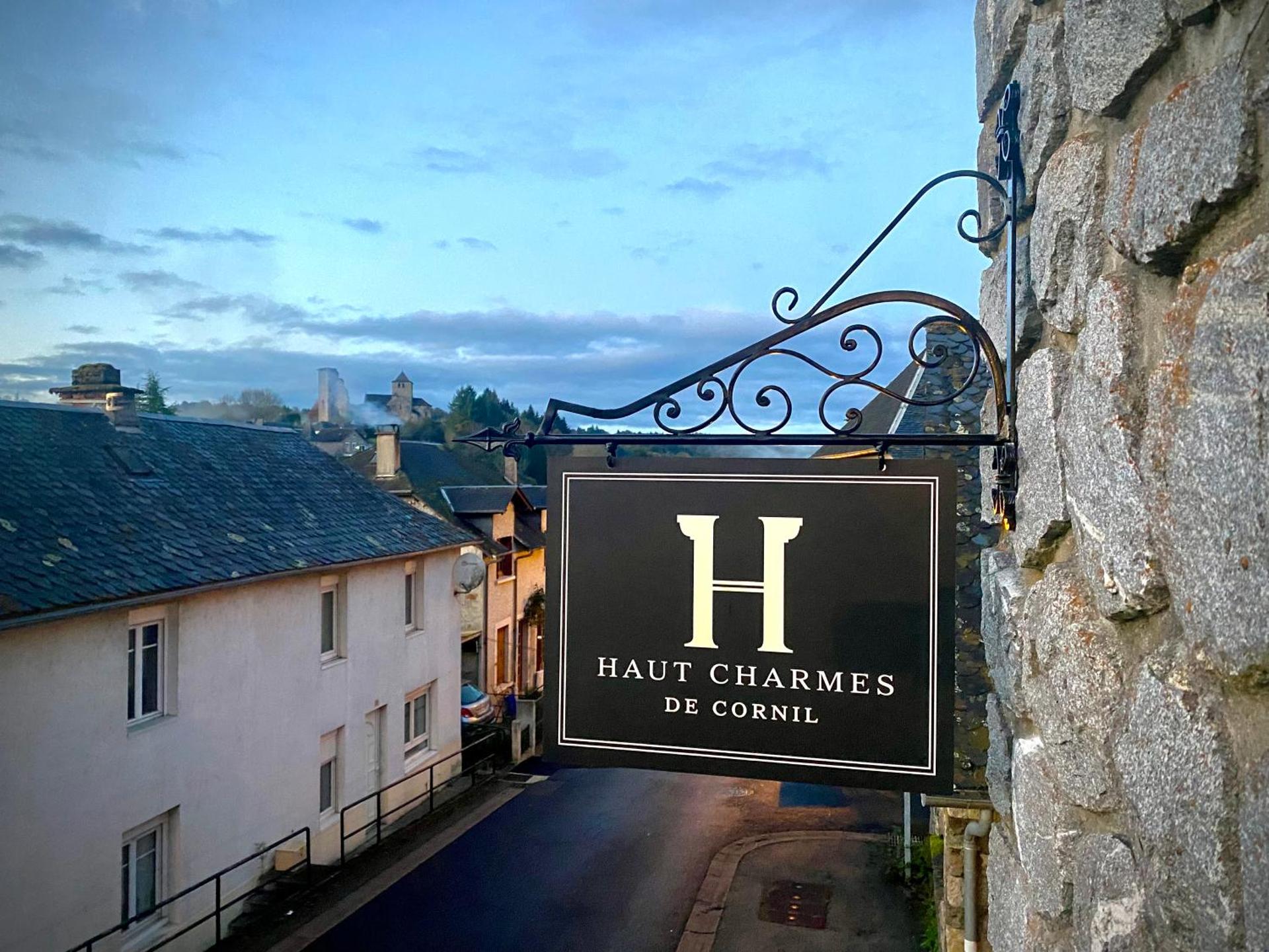 Property logo or sign