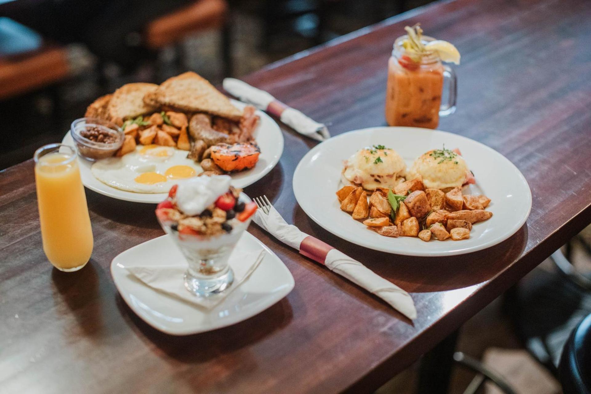 Restaurant/places to eat