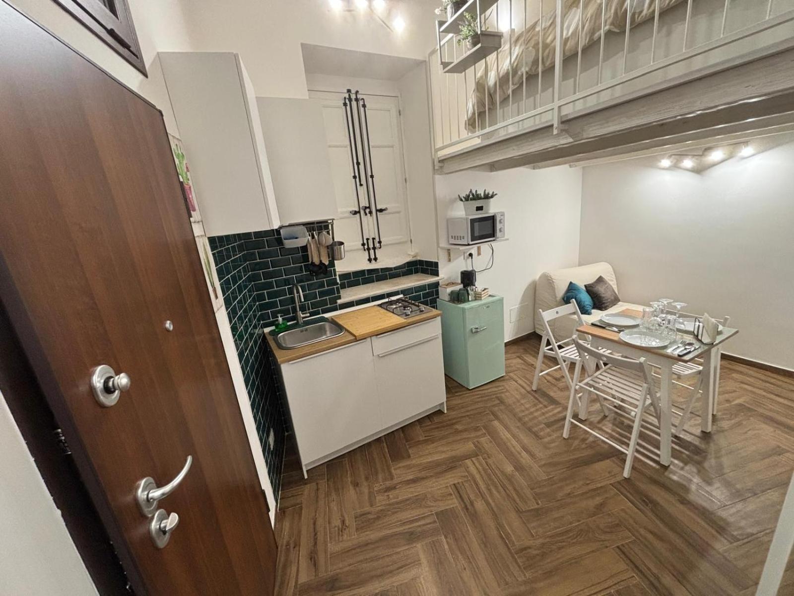 Kitchen or kitchenette