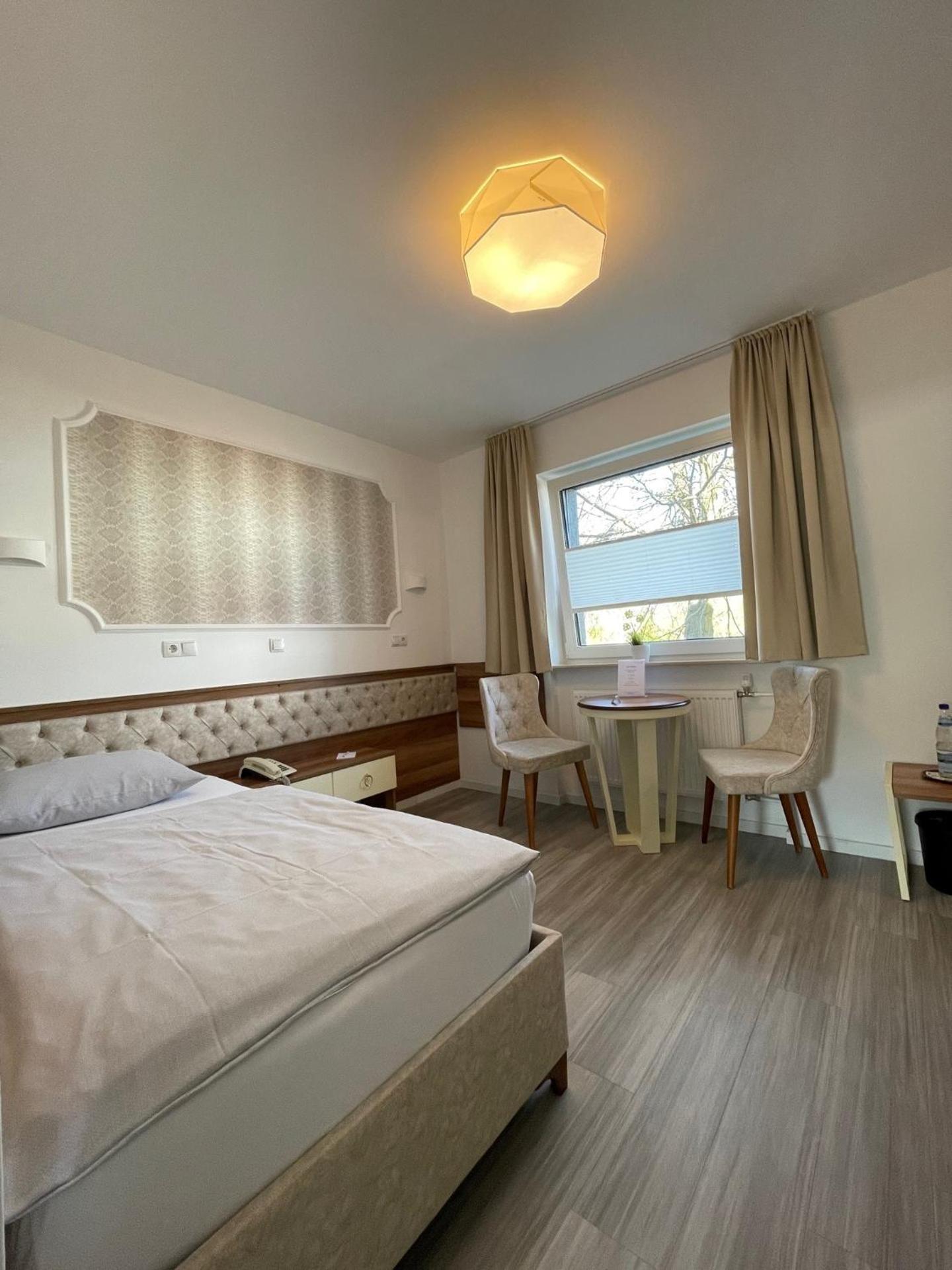 Single Room with Private Bathroom