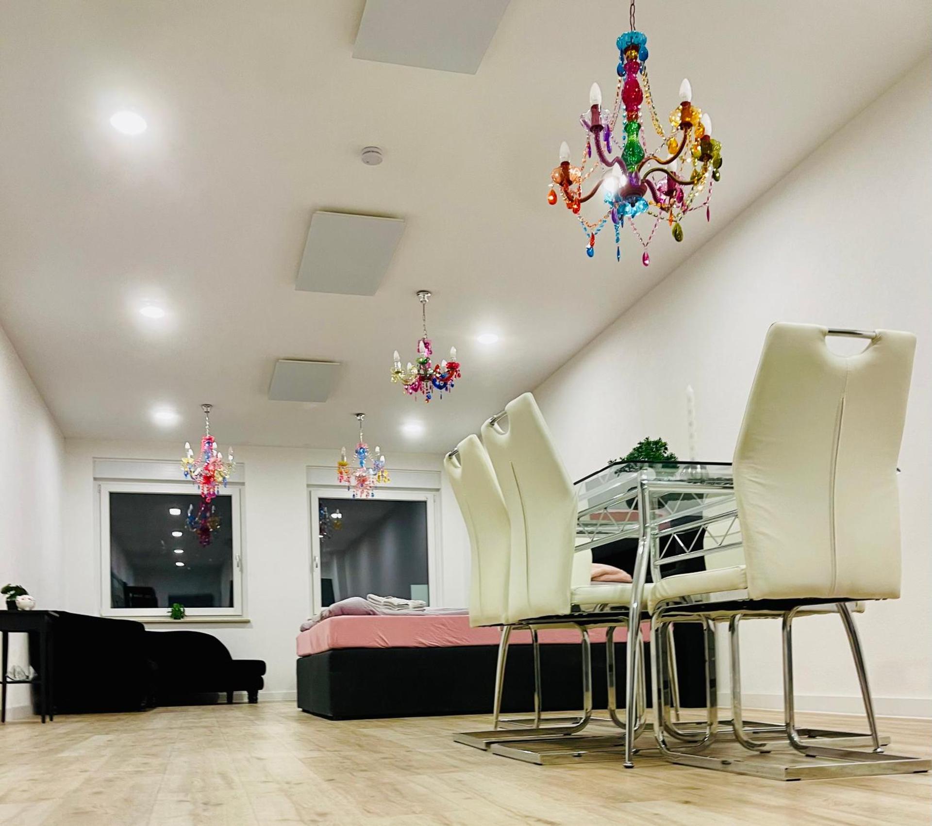 Goldstadt Grand Suite- City Apartment Zentrum Pforzheim