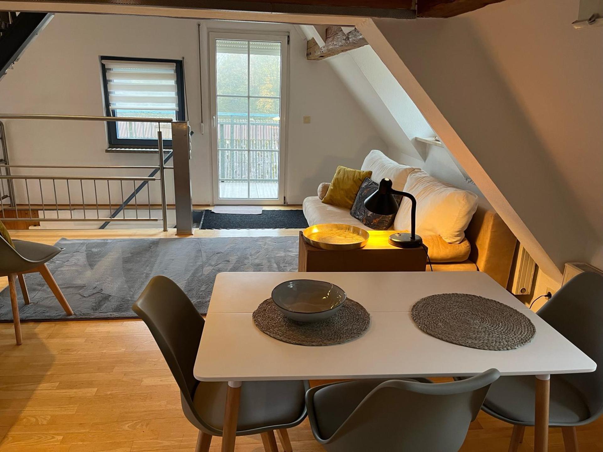 Galeriewohnung mit Seeblick