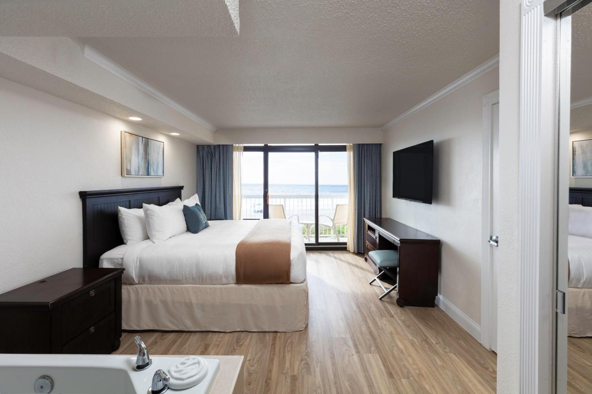 One Bedroom Deluxe Oceanfront Villa