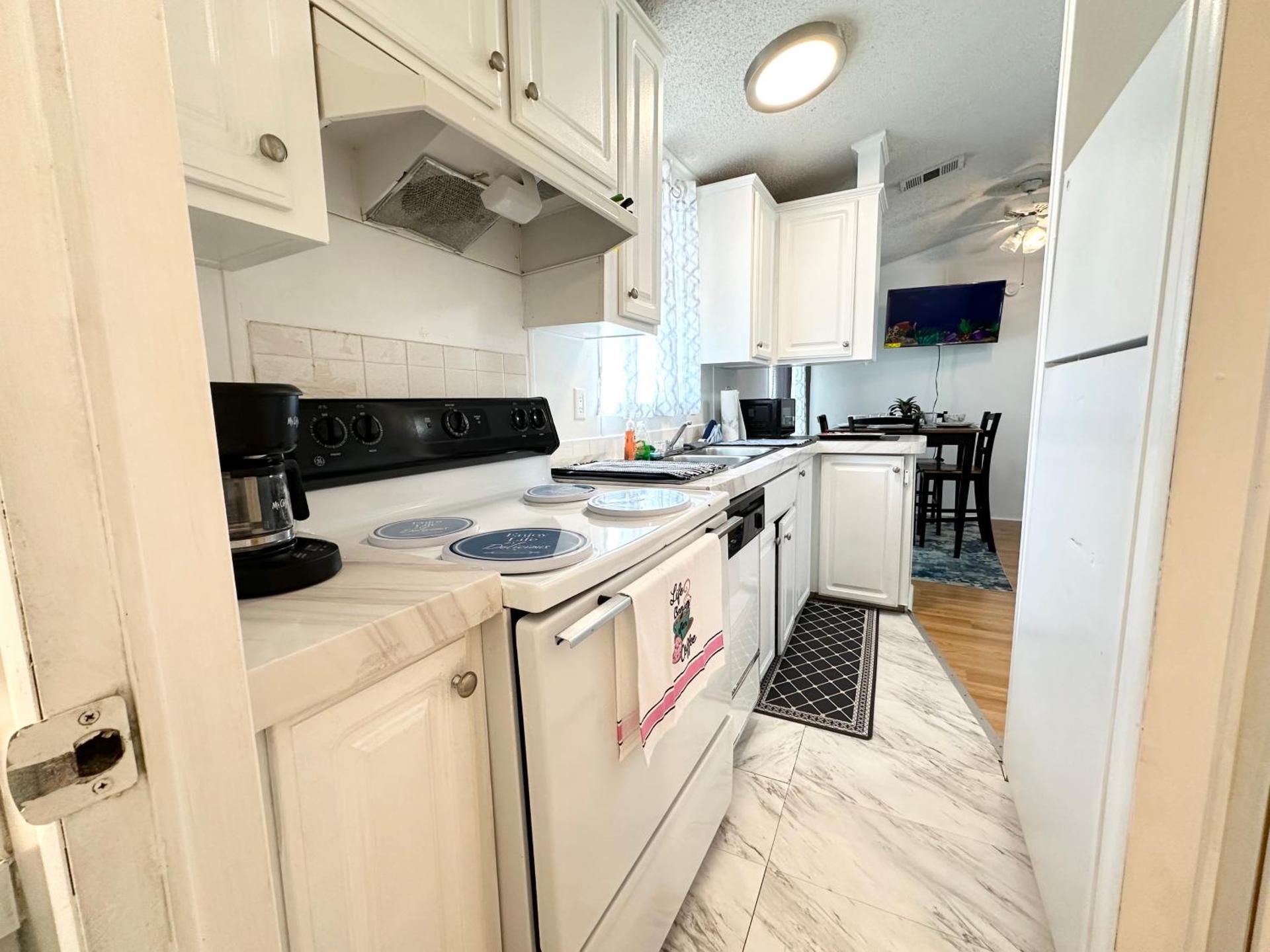 Magic Kingdom Getaway - DGM Resort