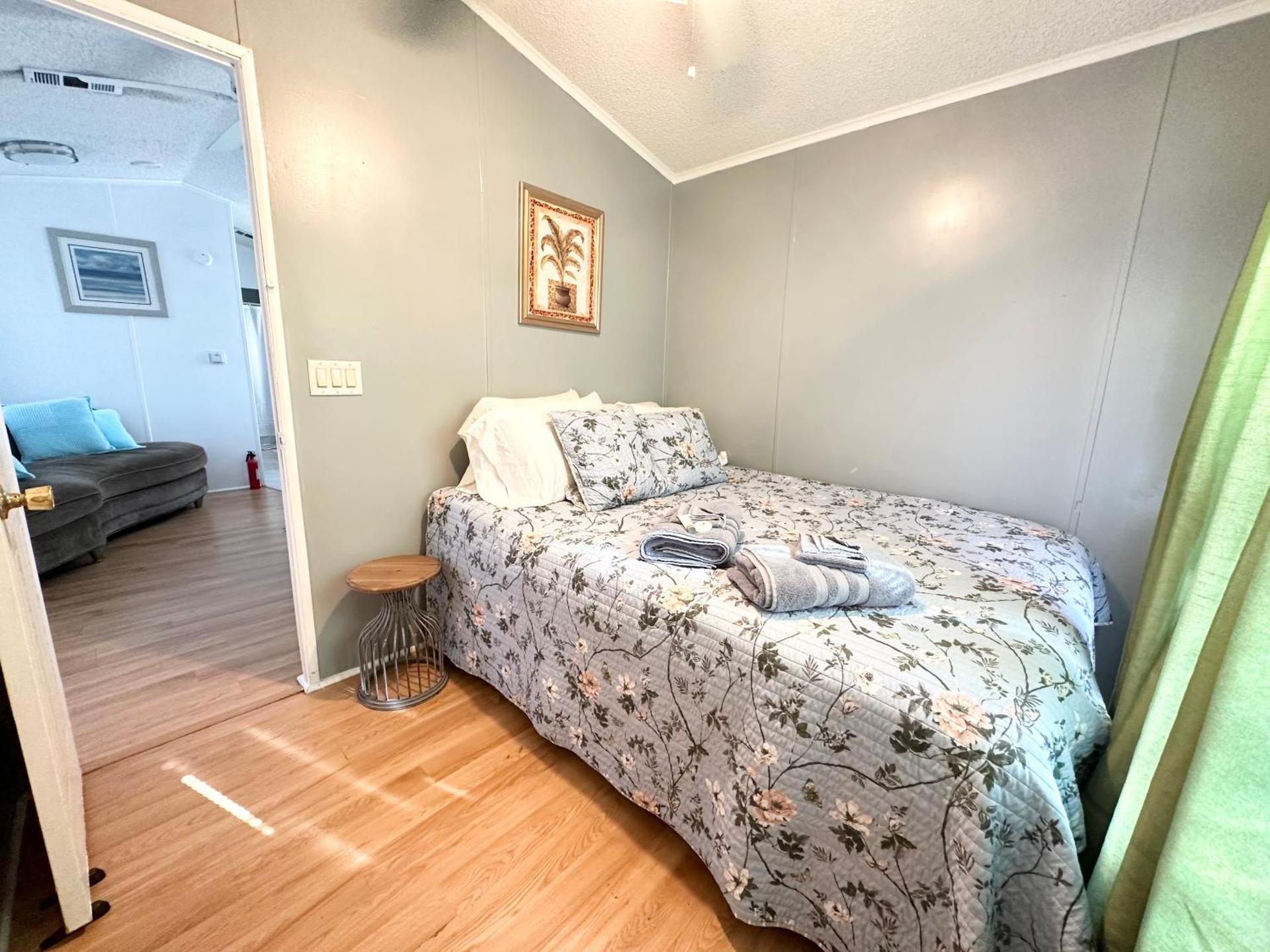 Magic Kingdom Getaway - DGM Resort