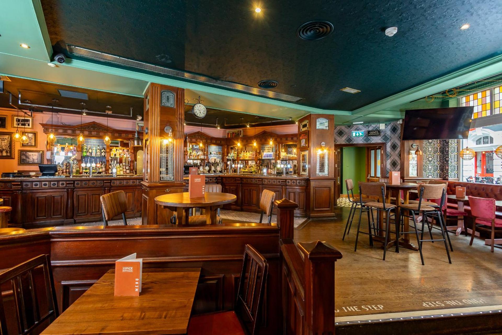 Restaurant/places to eat