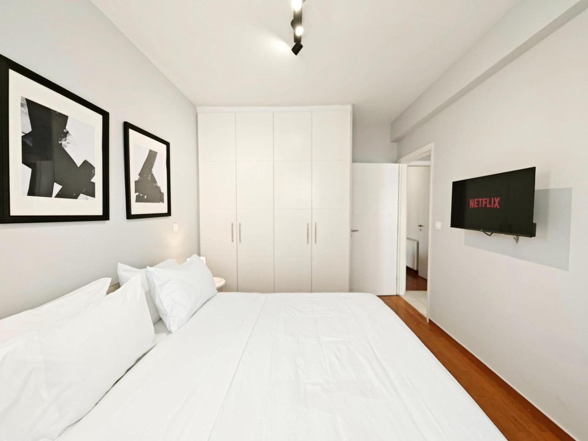 Niovis by Verde Apartments