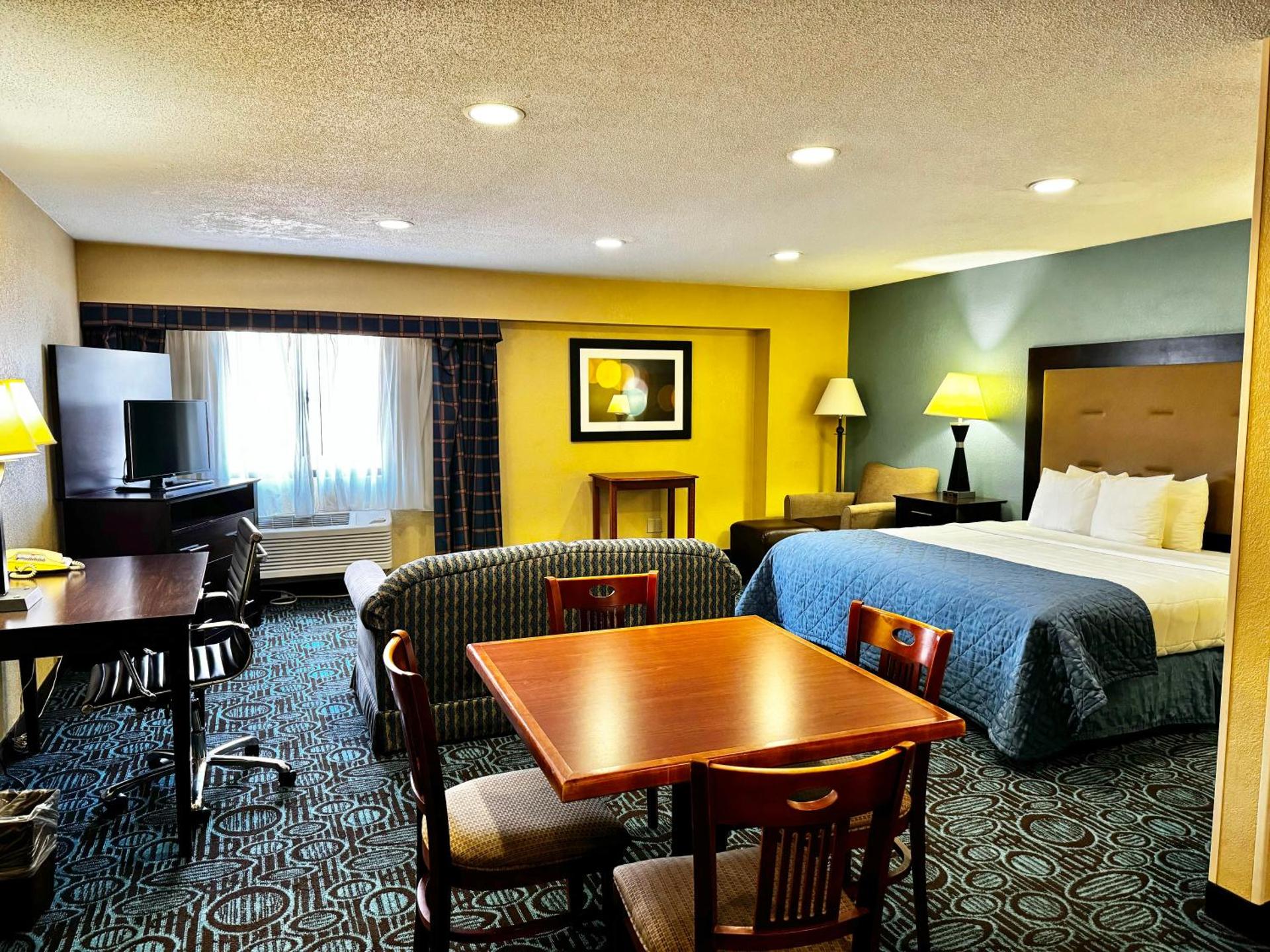 REGENCY Inn & SUITES NEW LONDON MYSTIC