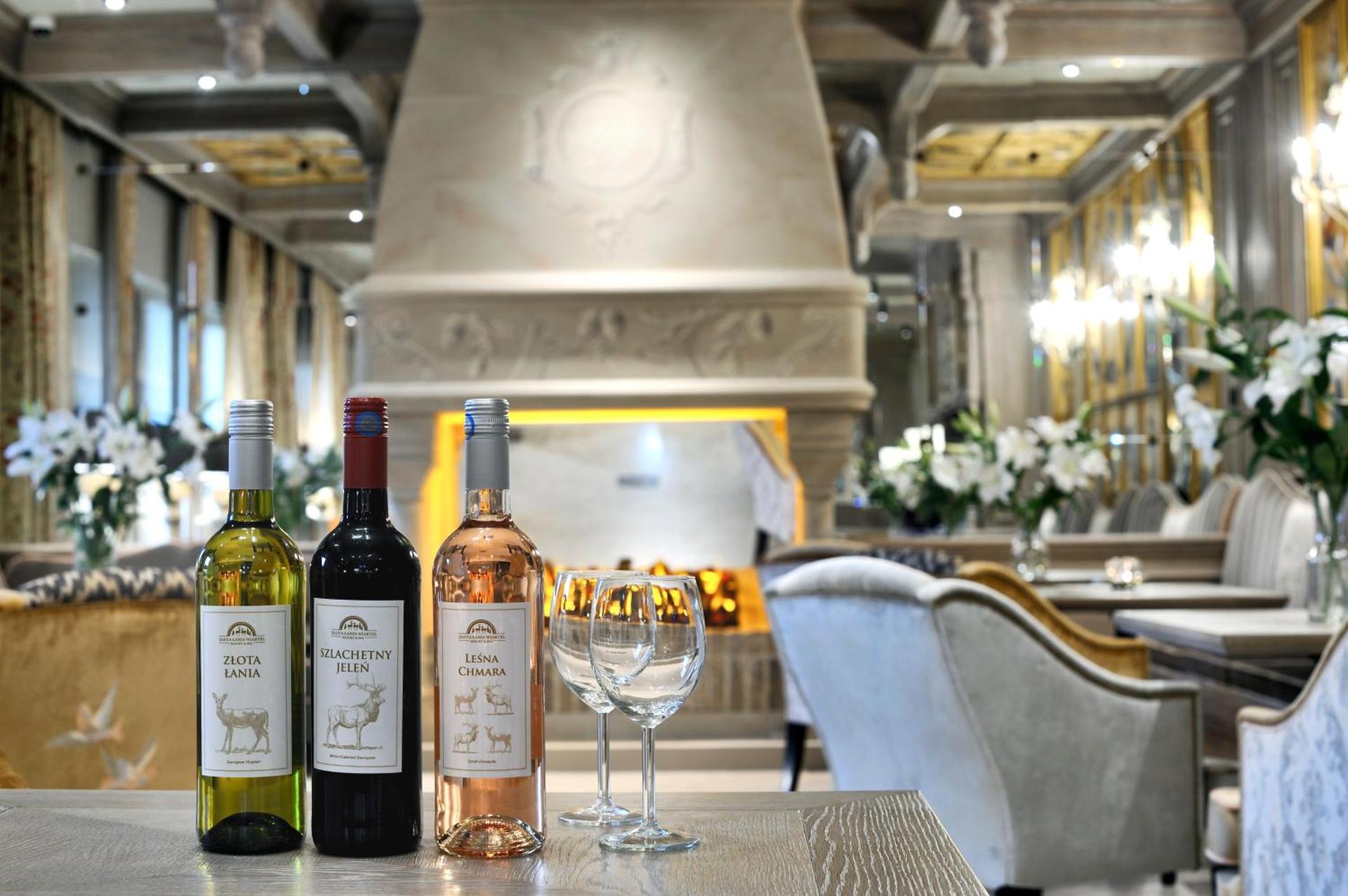 Złota Łania Wiartel - Butikowe SPA, Luksusowe Pokoje i Apartamenty