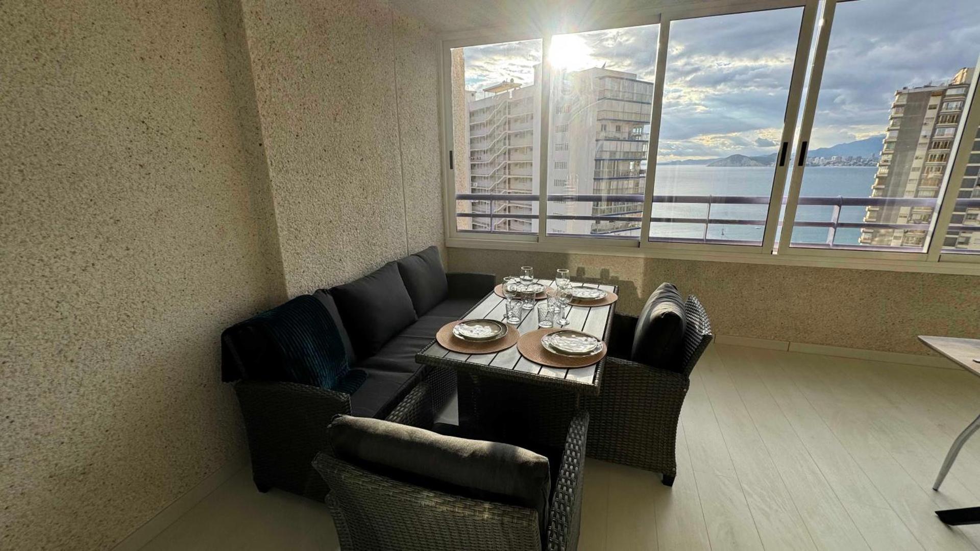Luxury apartments TropicMar 77