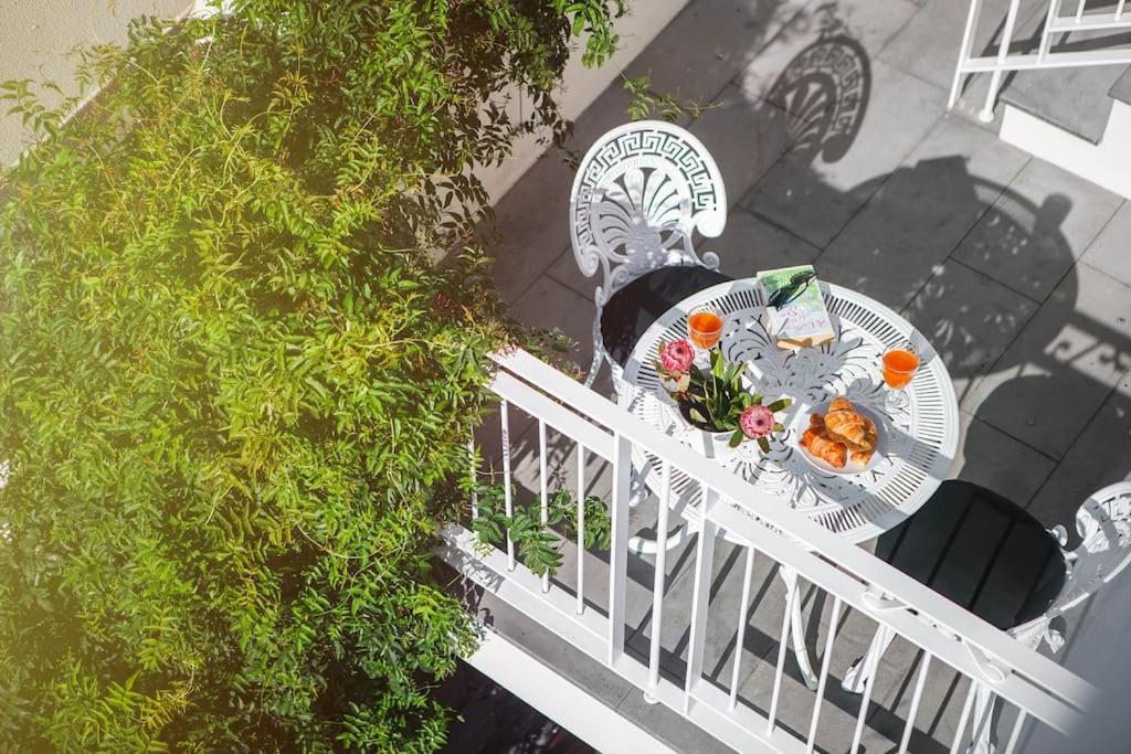 Atelier by Real Vision