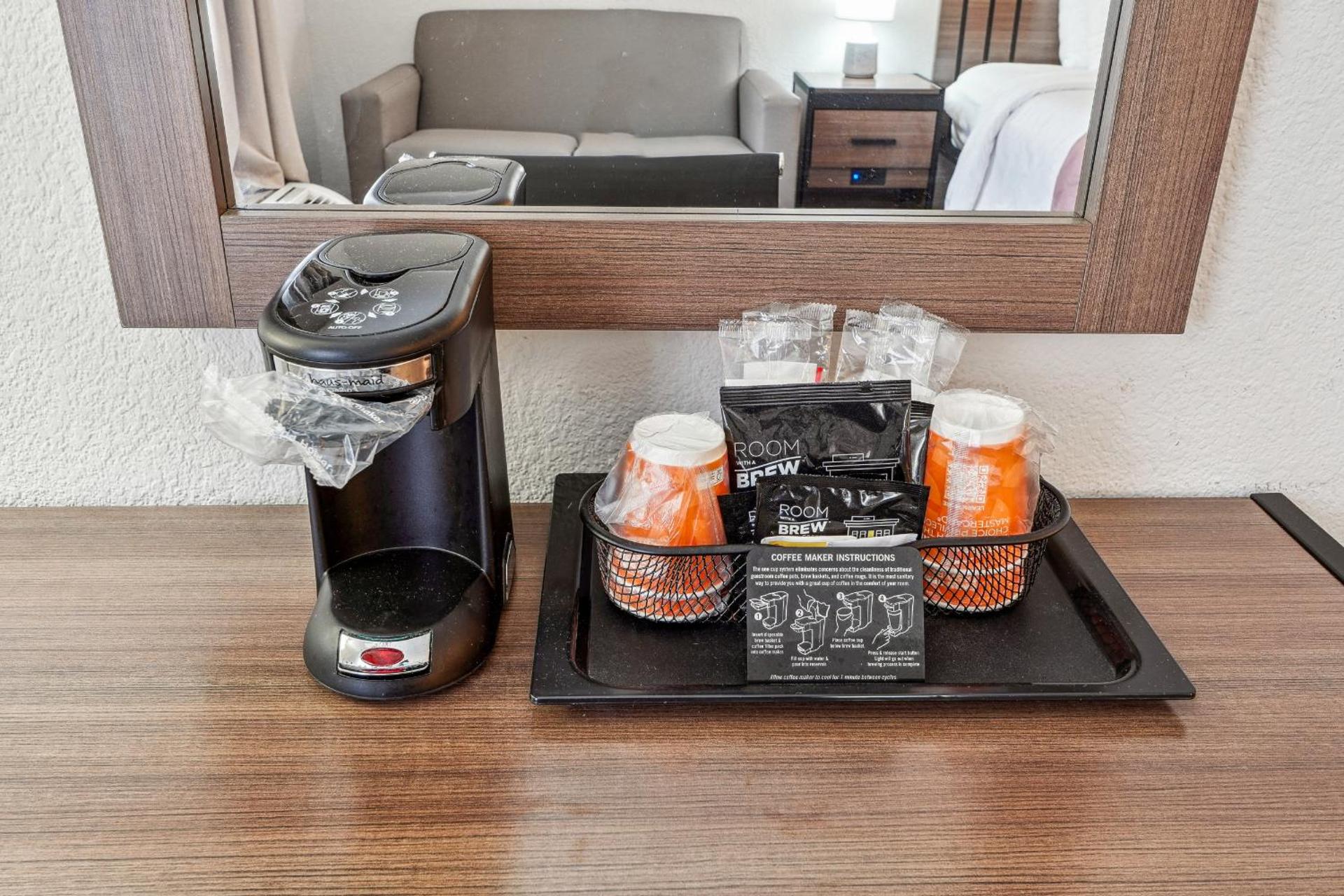 Coffee/tea facilities