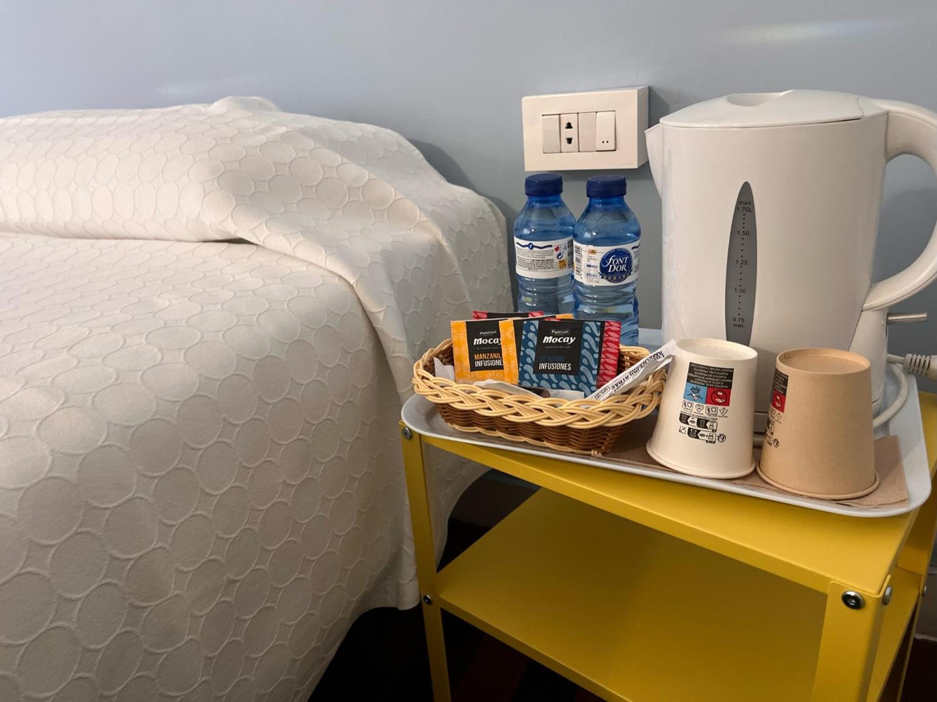 Coffee/tea facilities