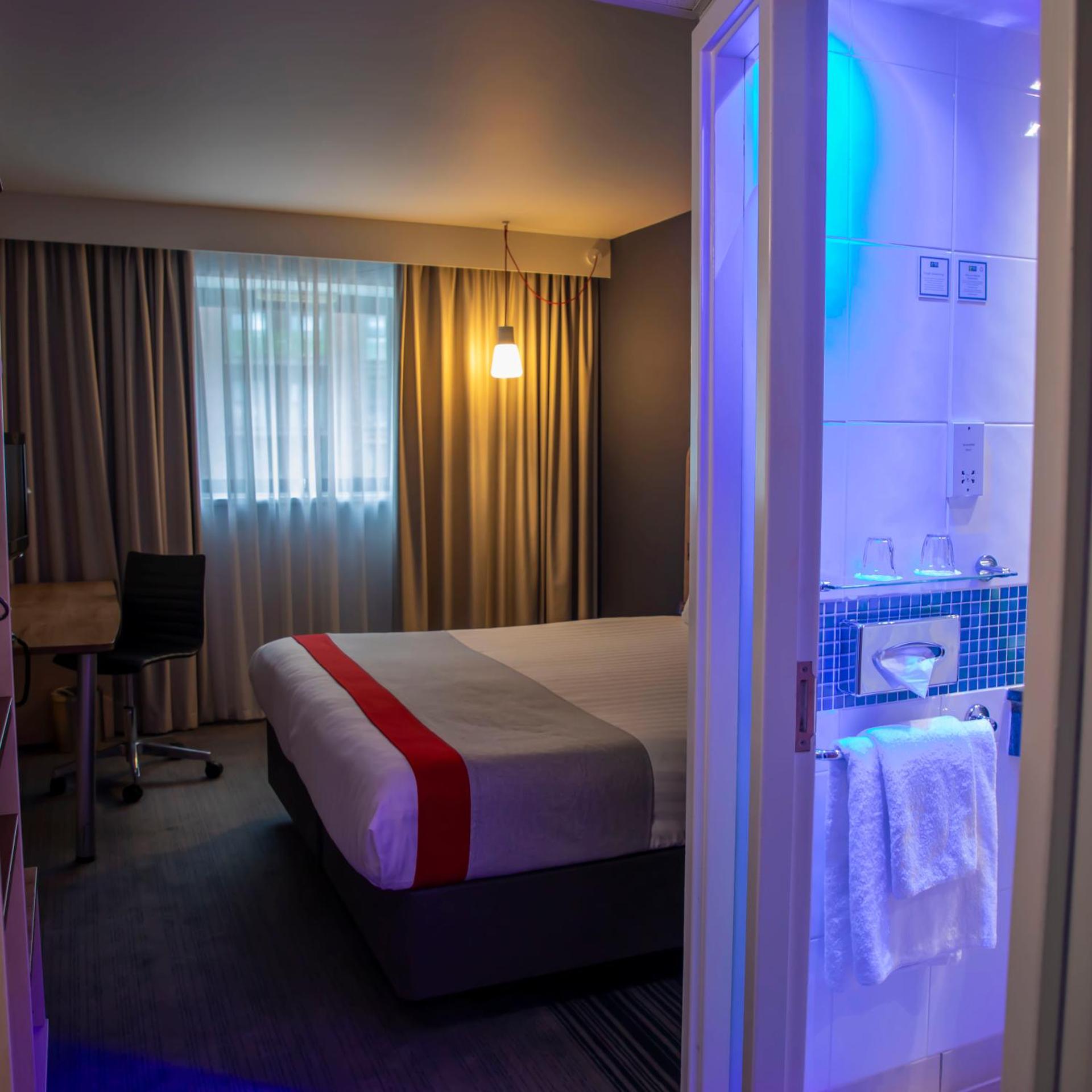 Holiday Inn Express Royal Docks by IHG