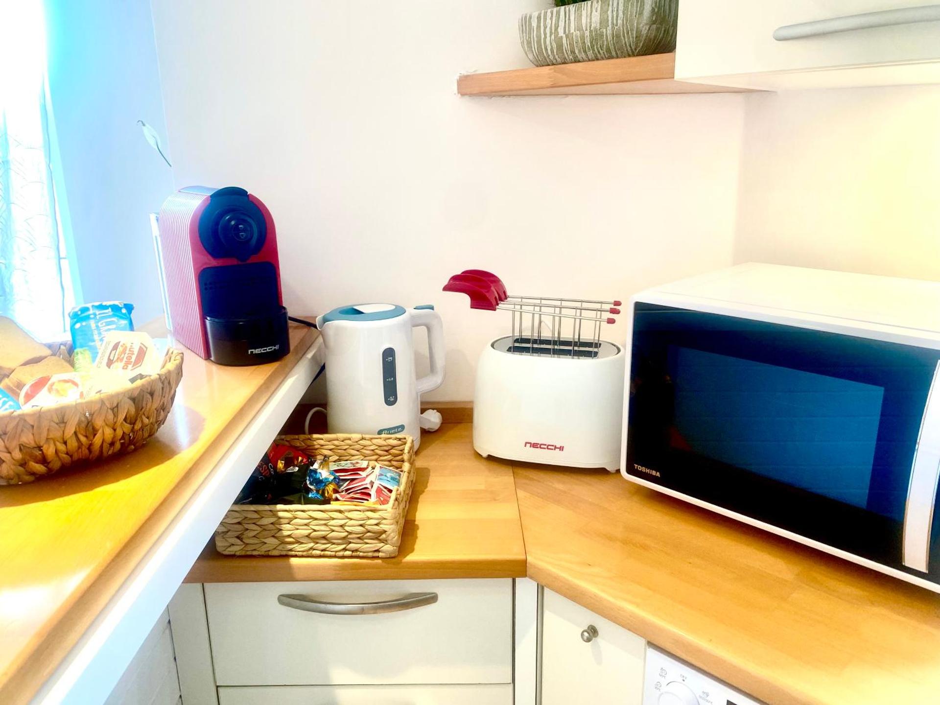 Coffee/tea facilities