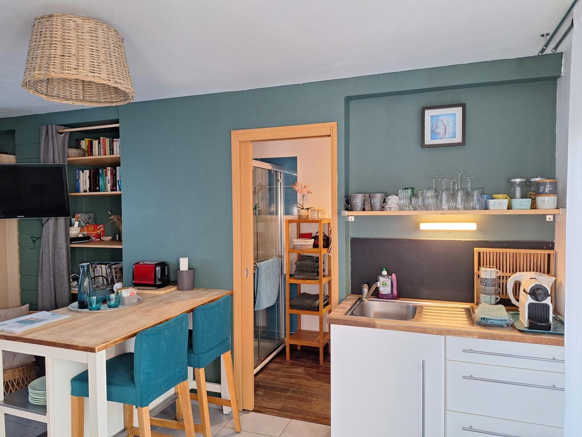 Coffee/tea facilities