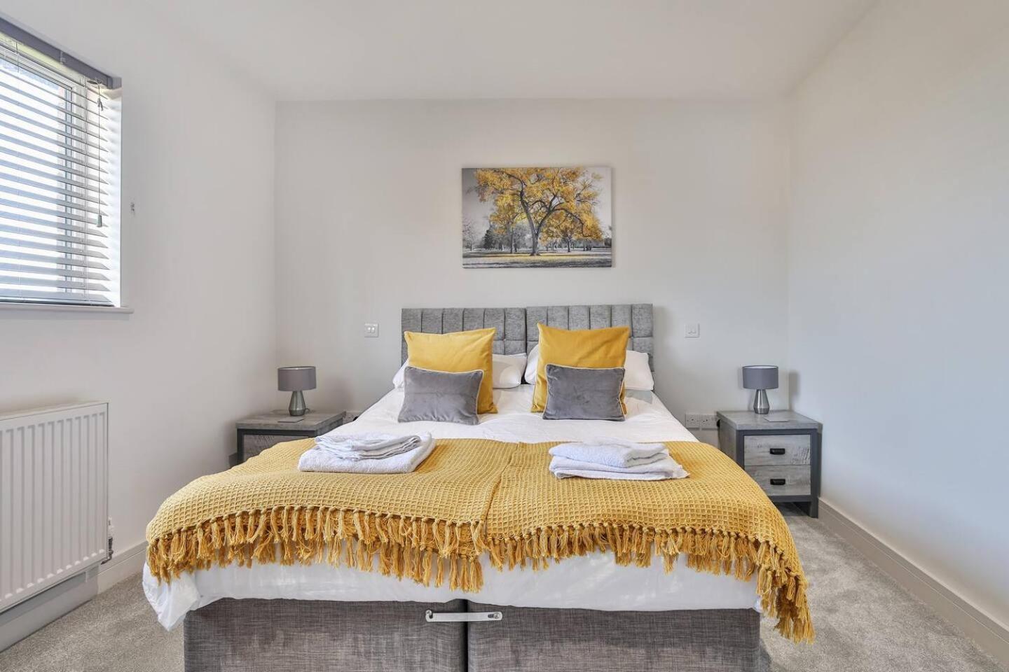 Modern, Cosy Whole House Wifi Close To Attractions