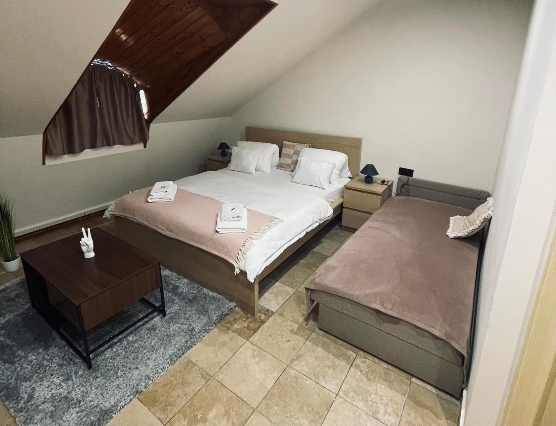 Downtown Apartments with shared kitchen