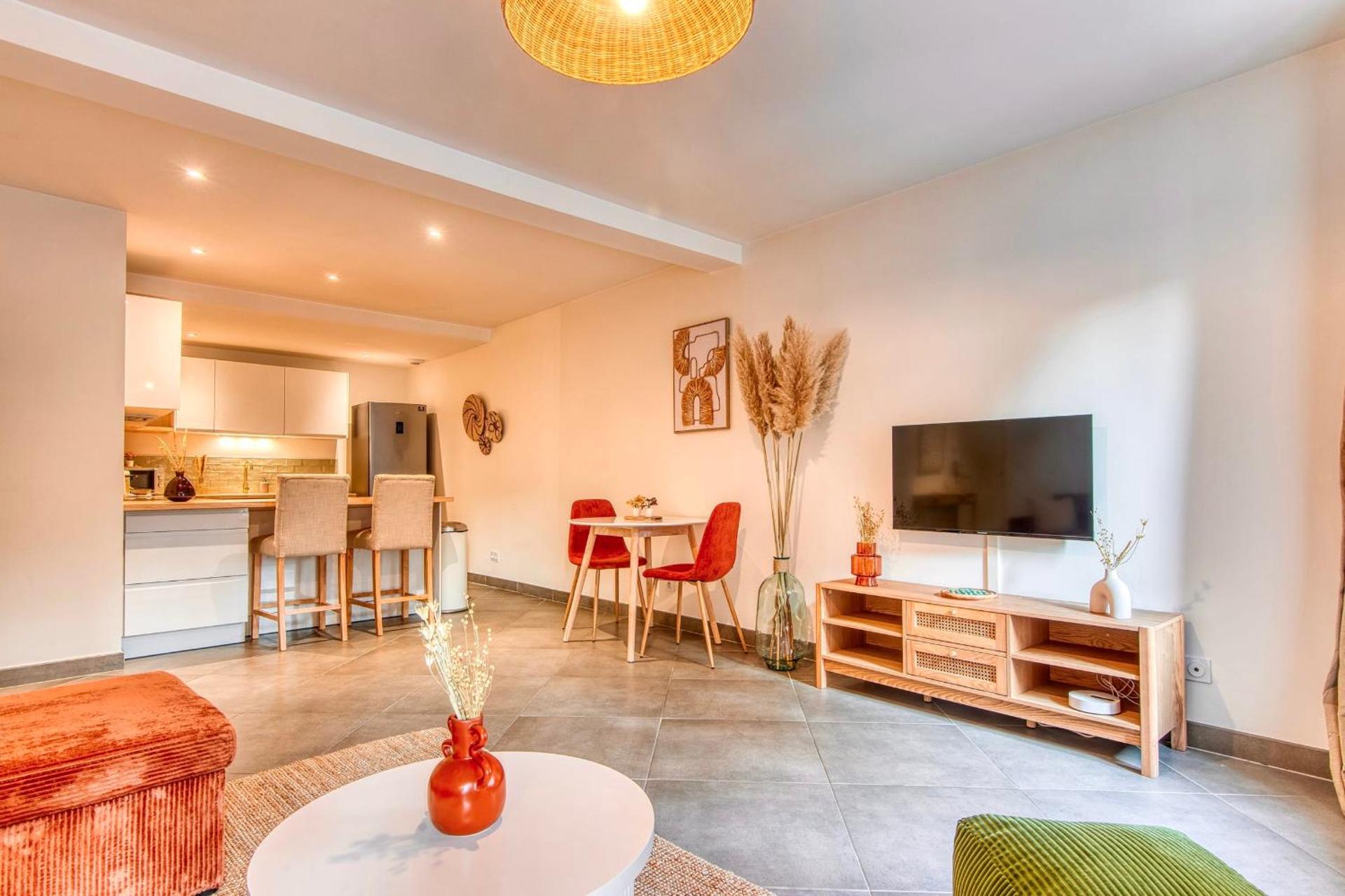 Le Bohème - Climatisé - Superbe T2 centre village