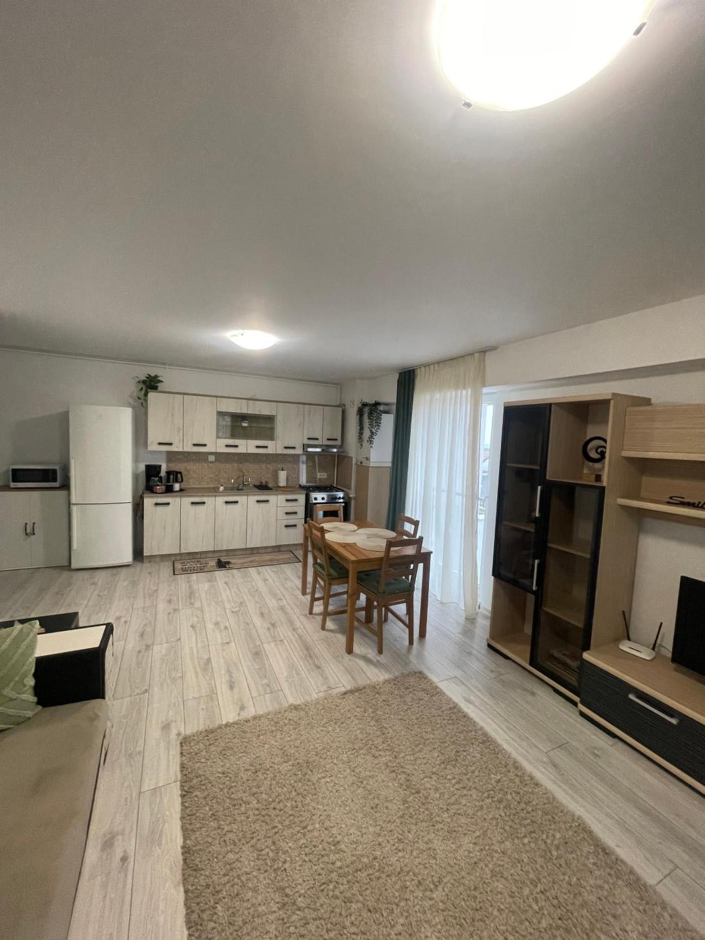 Travel Bucharest Airport Residences-SELF CHECK-IN