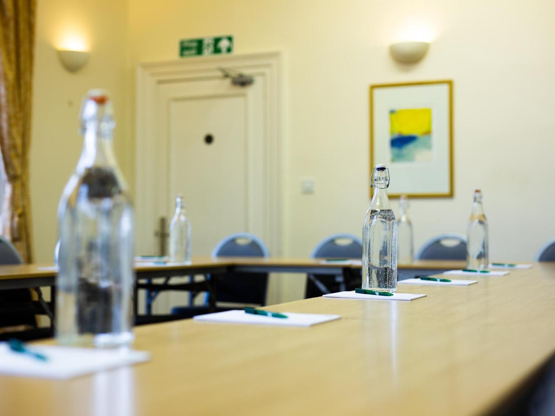 Meeting/conference room