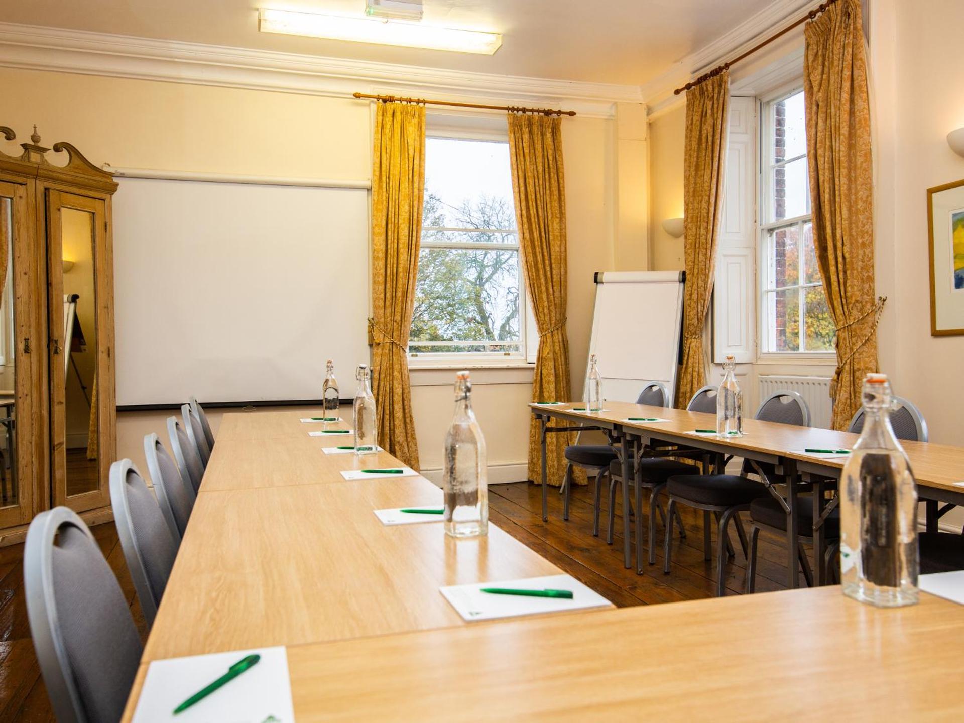 Meeting/conference room